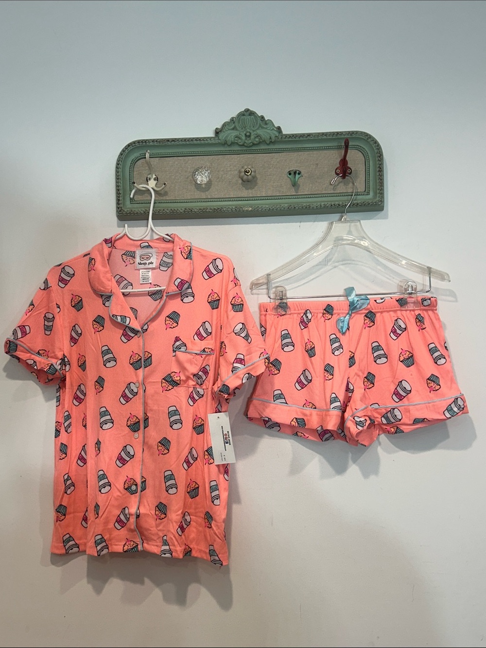 Sleep Plz Women's Medium Hot Coral Pink Sweetie Cupcake Coffee Short Pajama Set